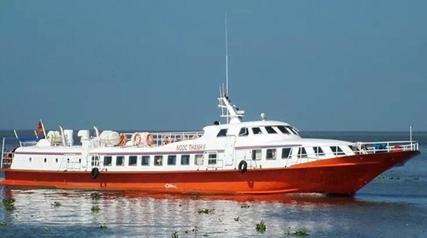 Ngoc Thanh speed boat is added to carry passengers in the Rach Gia- Phu Quoc route (Photo: SGGP) Ngoc Thanh speed boat is added to carry passengers in the Rach Gia- Phu Quoc route (Photo: SGGP)